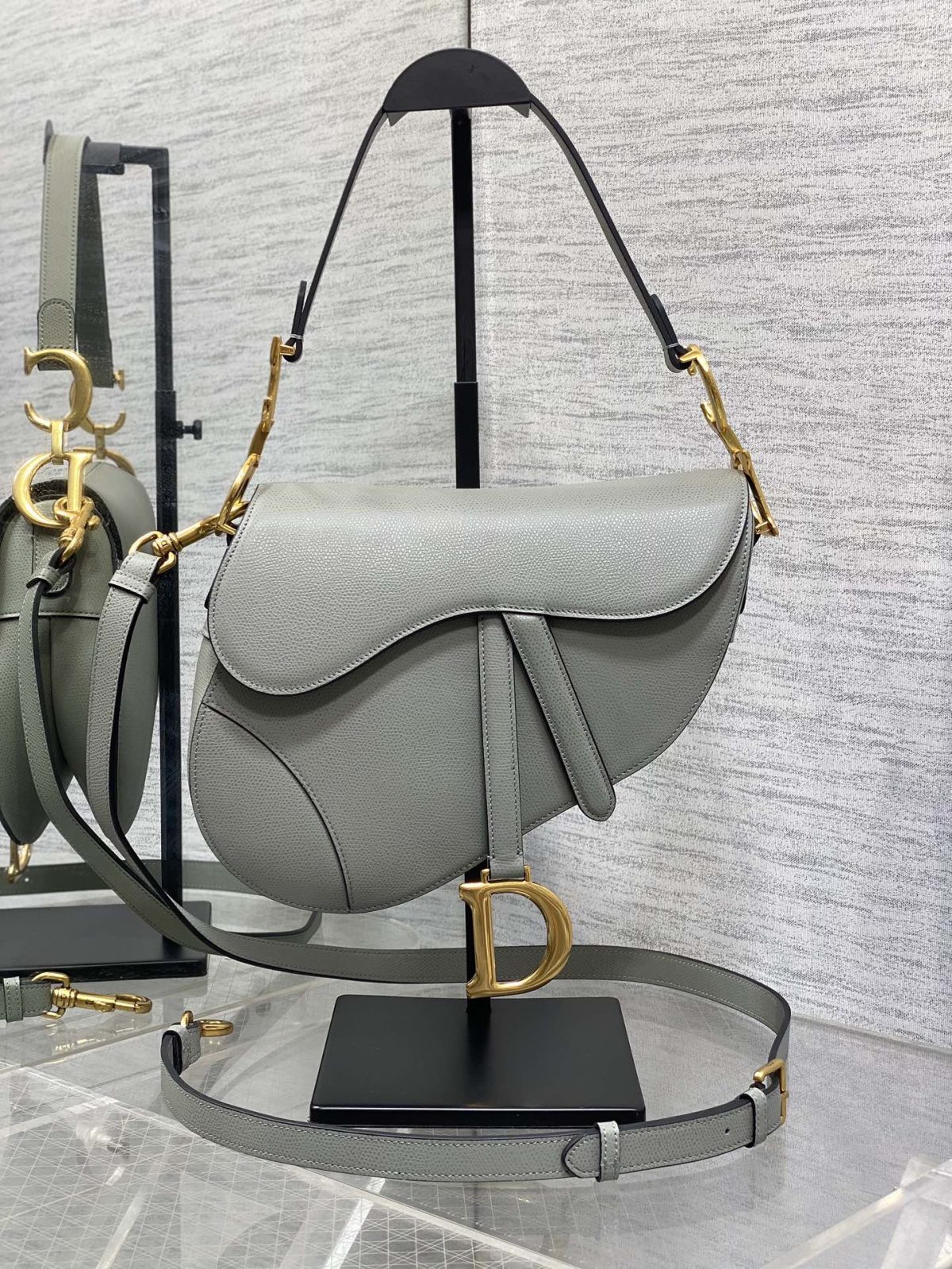 Dior Saddle Bag - Image 1