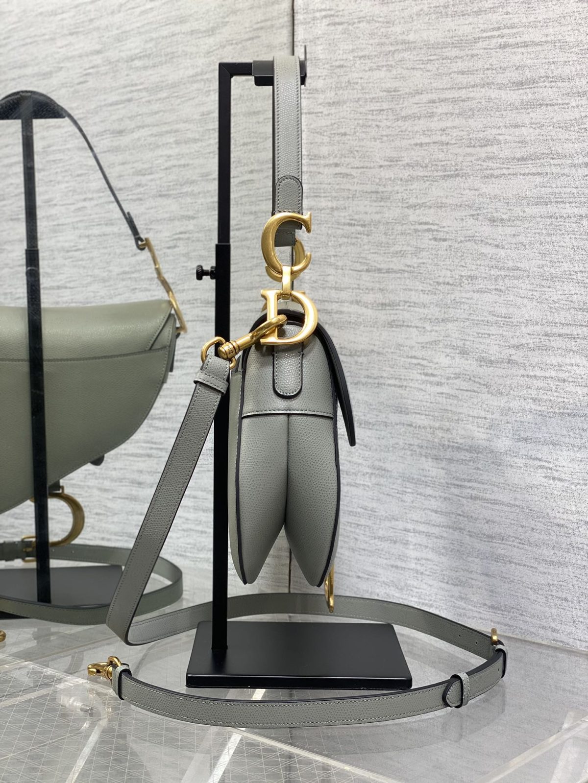 Dior Saddle Bag - Image 6