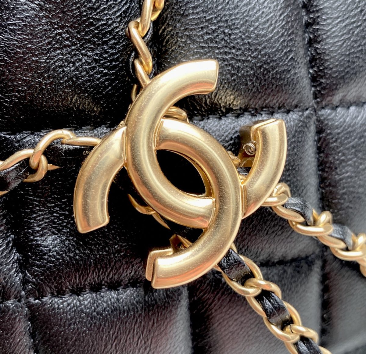 Chanel Bucket Bag - Image 7