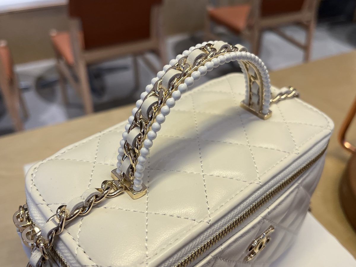 Chanel Handbag - Image 3
