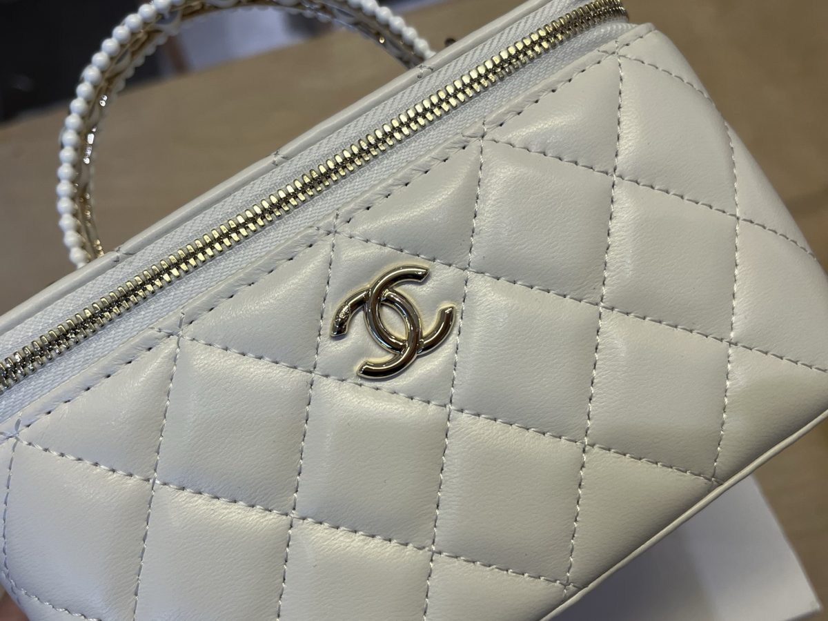 Chanel Handbag - Image 6