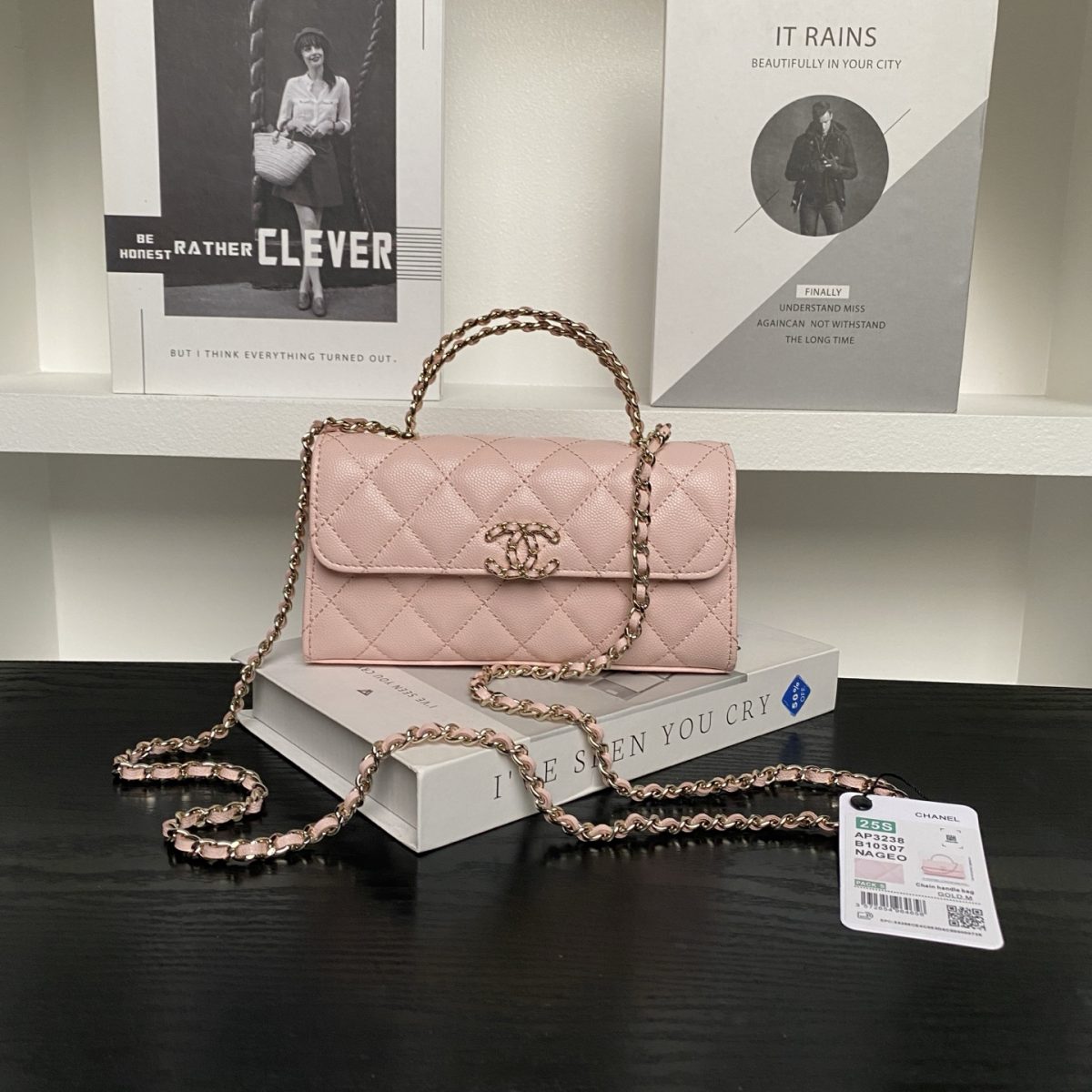 Chanel Kelly Handbag - Image 1