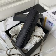 Chanel Kelly Handbag - Image 8