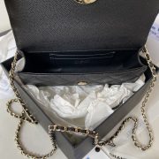 Chanel Kelly Handbag - Image 6