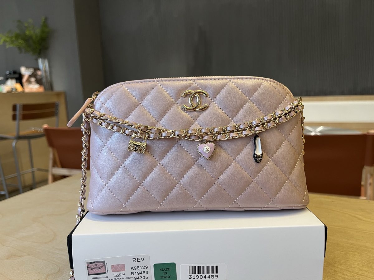 Chanel Chain Bag - Image 2