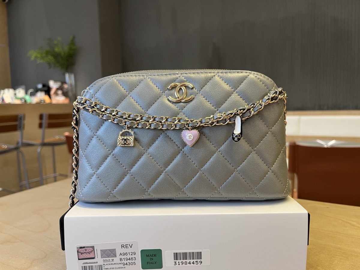 Chanel Chain Bag - Image 2