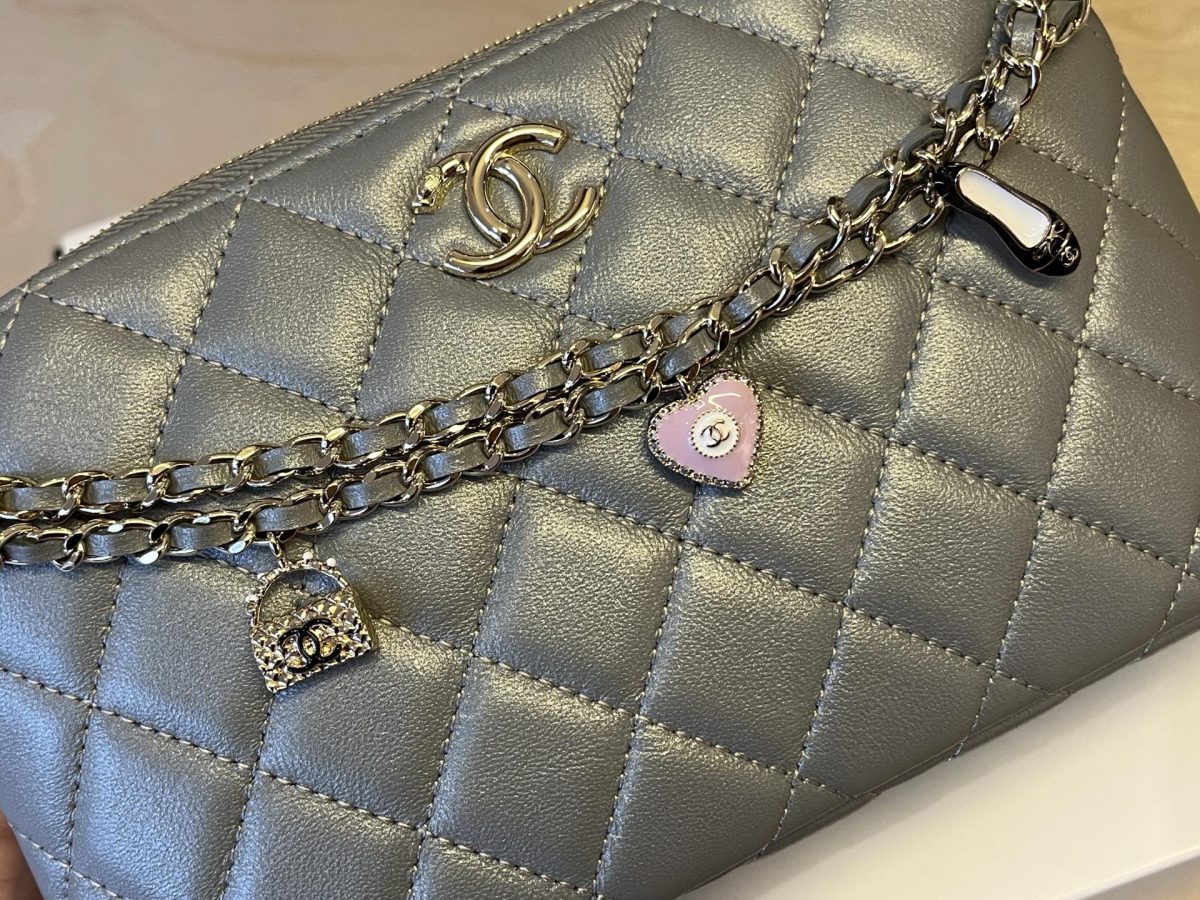 Chanel Chain Bag - Image 3