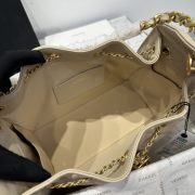 Chanel Hobo bag - Image 8
