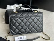 Chanel Shoulder bag - Image 4