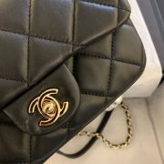 Chanel Pearl Chain Bag - Image 6