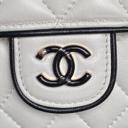 Chanel Chain Bag - Image 5