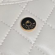 Chanel Chain Bag - Image 7
