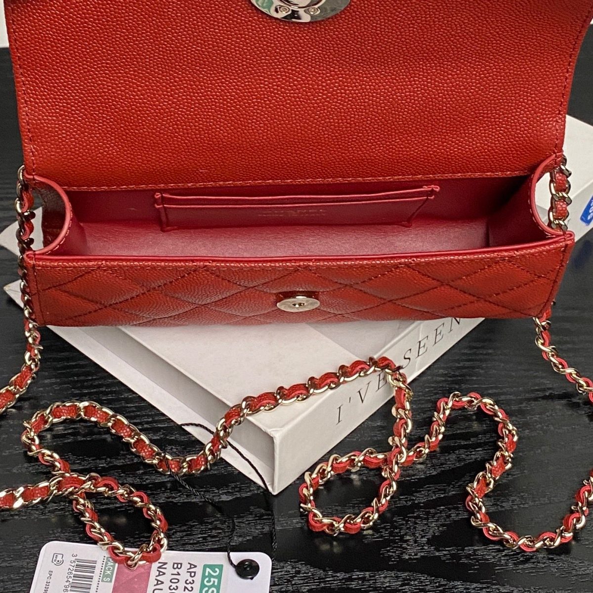 Chanel Kelly Handbag - Image 9