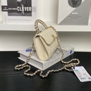 Chanel Kelly Handbag - Image 3