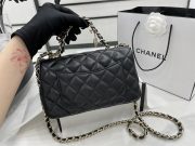 Chanel Shoulder Bag - Image 4