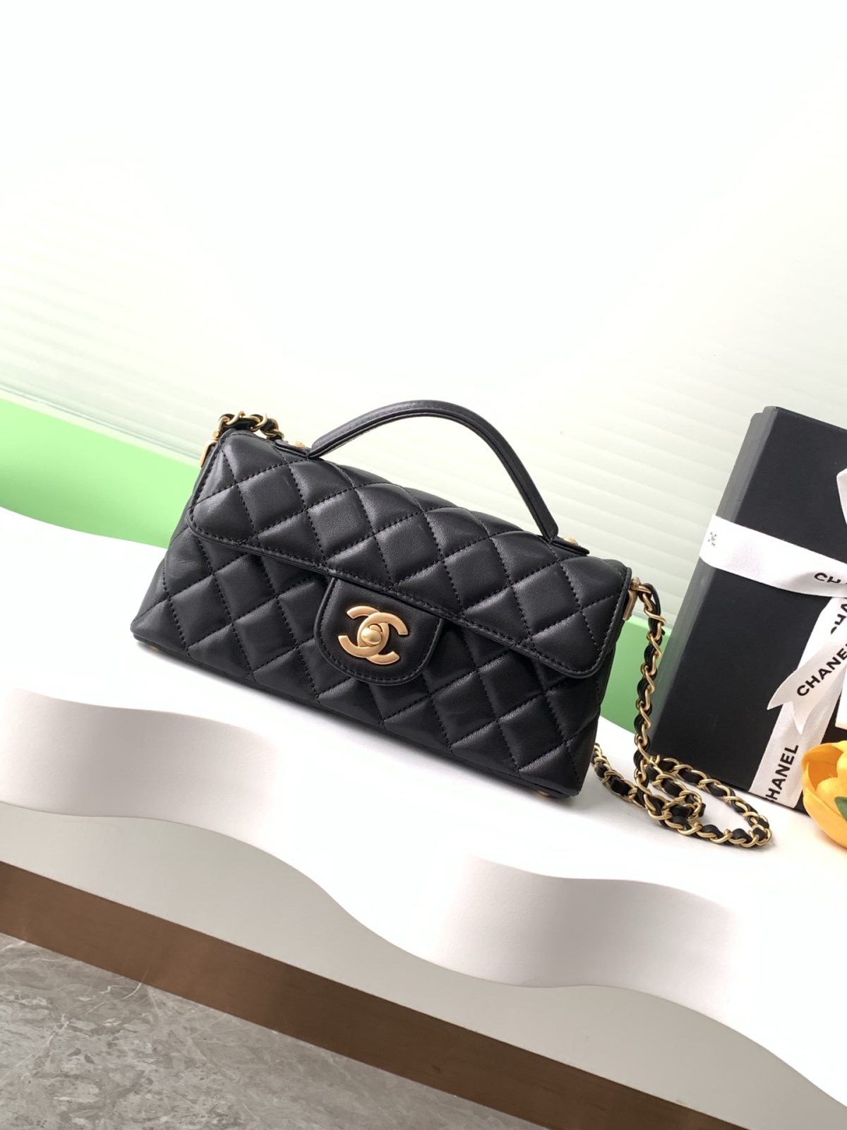 Chanel Kelly Handbag - Image 1