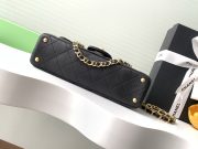 Chanel Kelly Handbag - Image 4