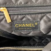 Chanel 22 Shopping Bag - Image 9