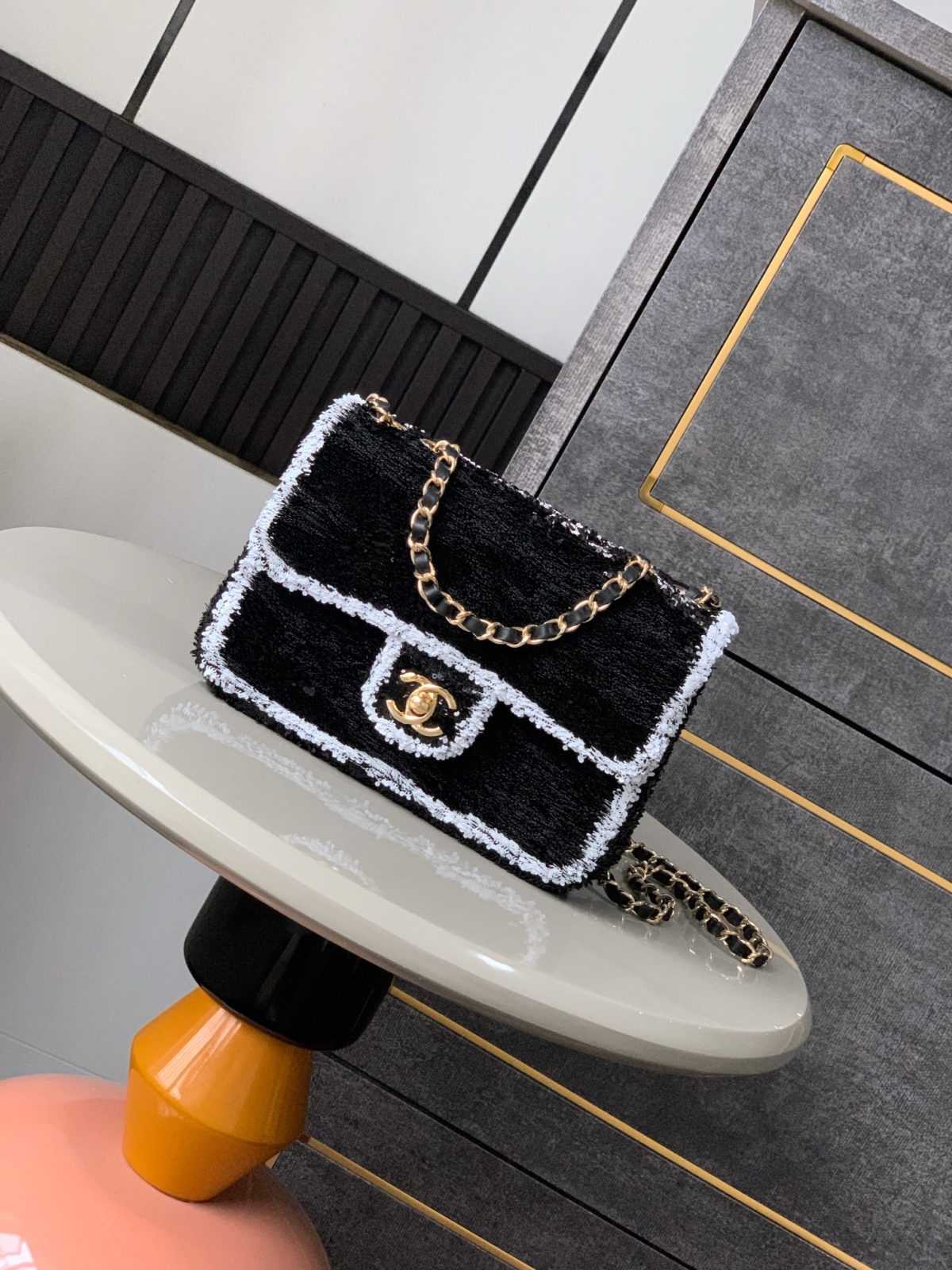 Chanel Chain Bag - Image 1