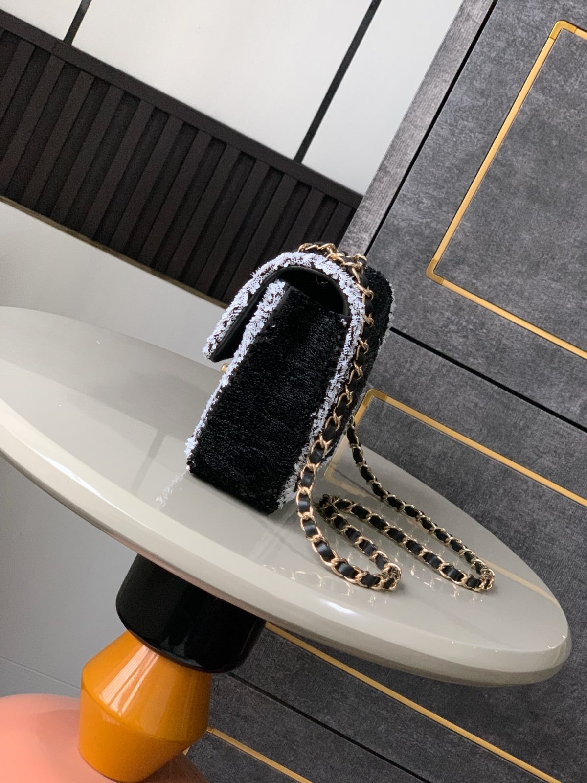 Chanel Chain Bag - Image 4