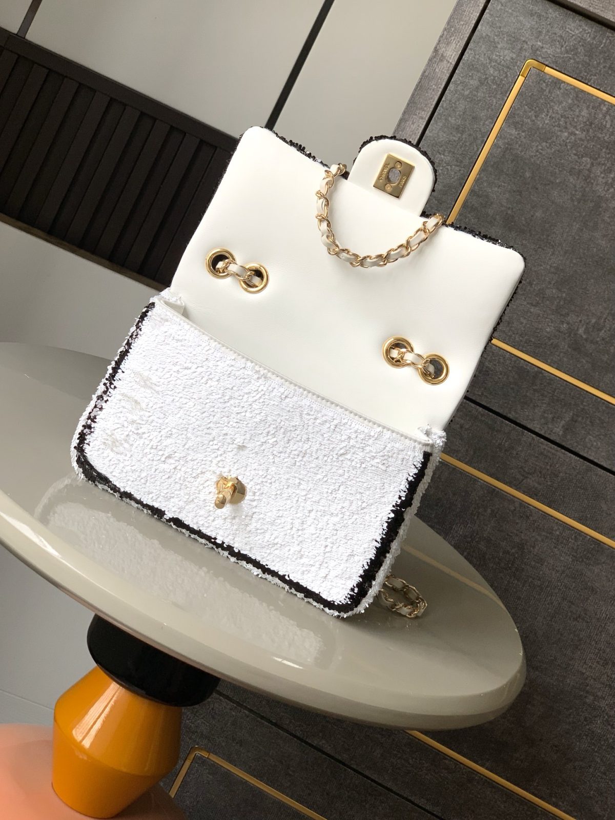 Chanel Chain Bag - Image 7
