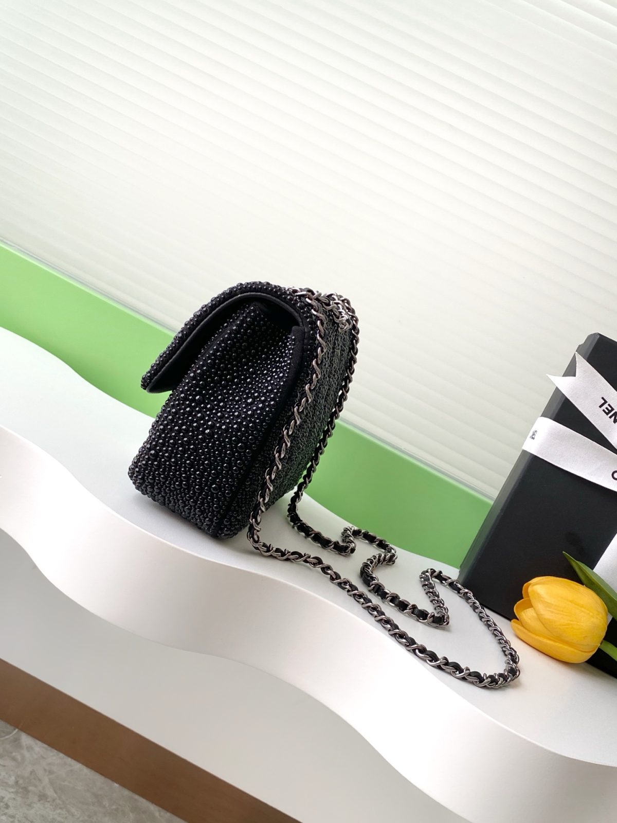 Chanel Classic Flap Bag - Image 4