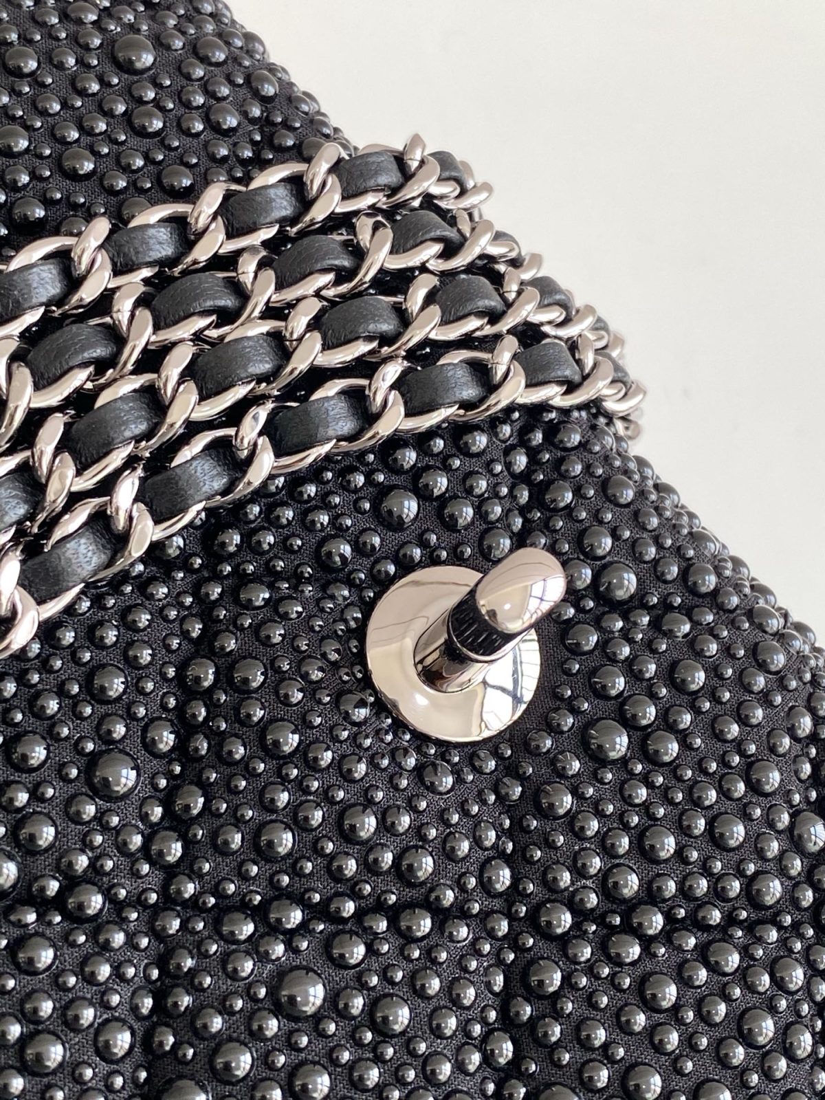 Chanel Classic Flap Bag - Image 5