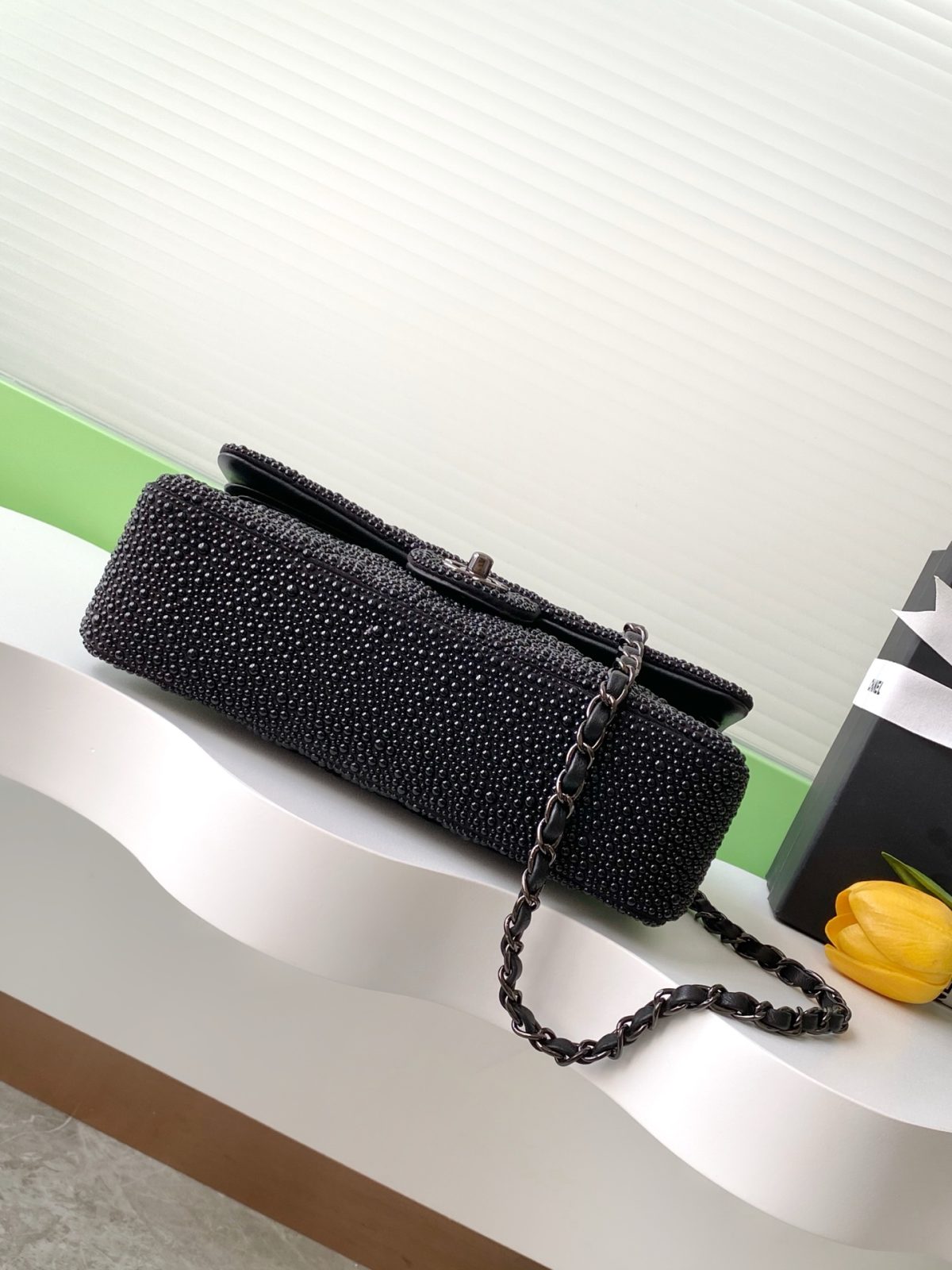 Chanel Classic Flap Bag - Image 4