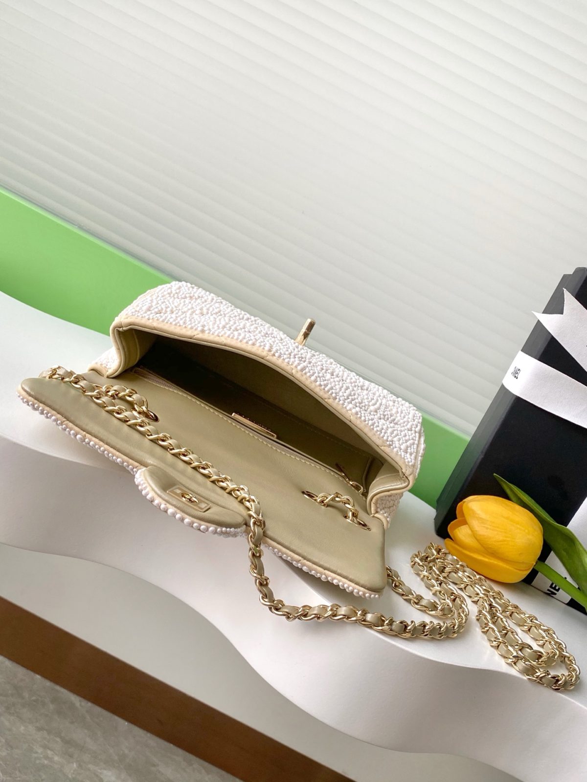 Chanel Classic Flap Bag - Image 7
