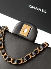 Chanel Classic Flap Sheepskin Bag - Image 7