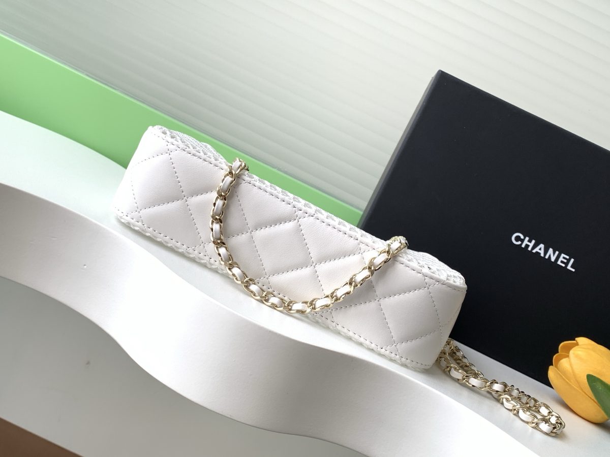 Chanel Hollow mesh bag - Image 3