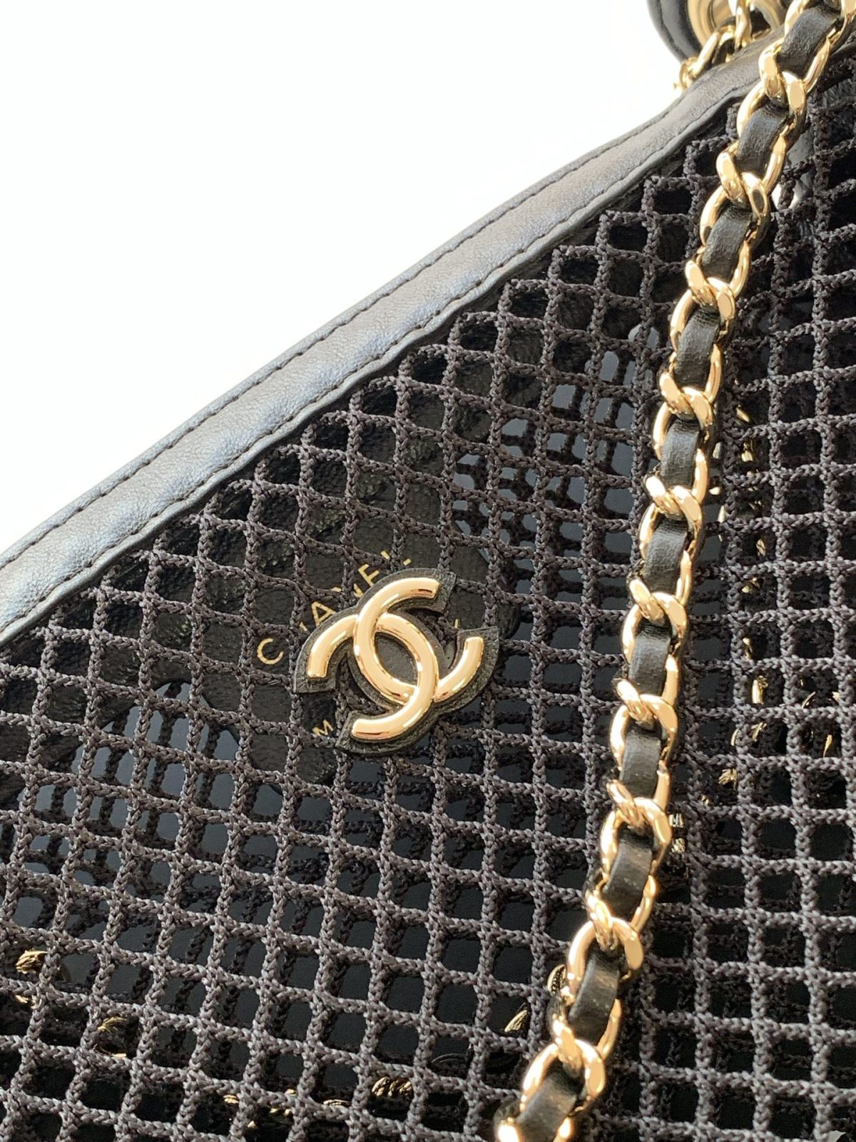 Chanel Hollow Mesh Bag - Image 5