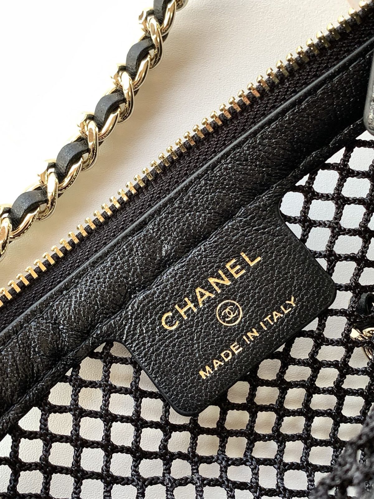 Chanel Hollow Mesh Bag - Image 8