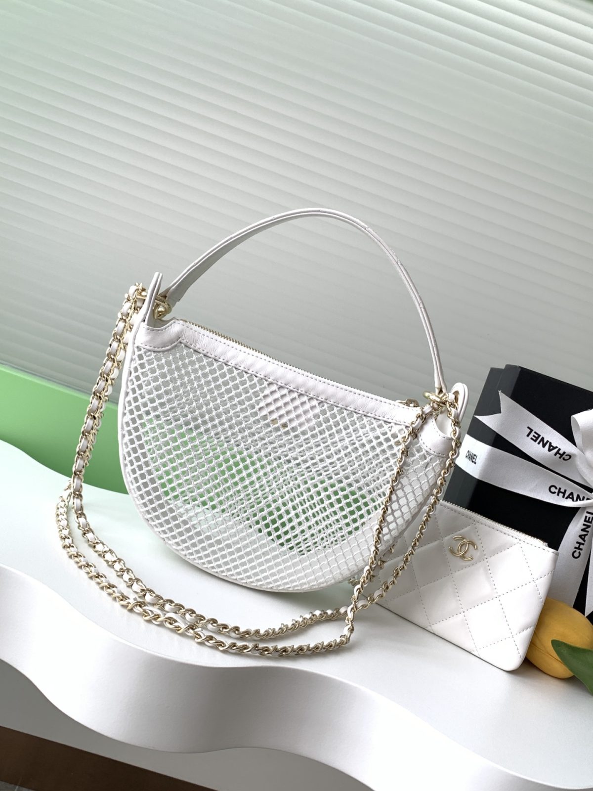 Chanel Hollow Mesh Bag - Image 2