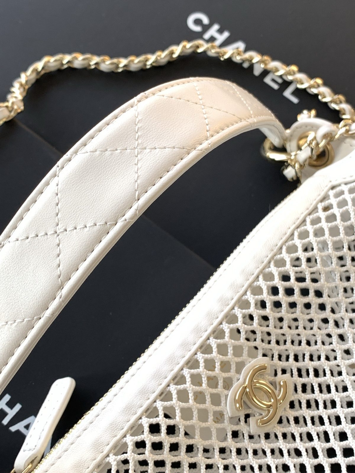 Chanel Hollow Mesh Bag - Image 7
