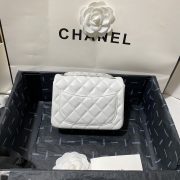 Chanel Classic Flap Sheepskin Bag - Image 4