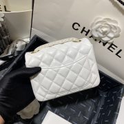 Chanel Classic Flap Sheepskin Bag - Image 5
