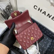 Chanel Classic Flap Sheepskin Bag - Image 8