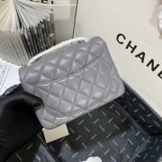 Chanel Classic Flap Sheepskin Bag - Image 5