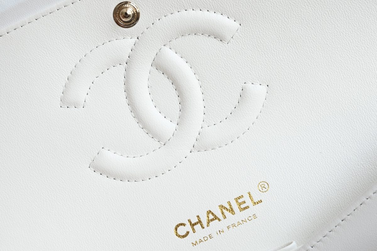 Chanel Classic Flap Caviar Bag - Image 8
