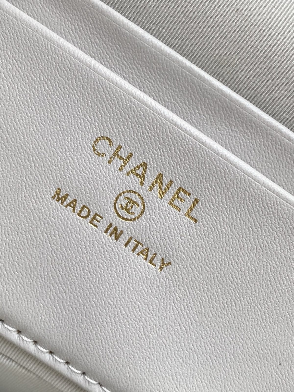 Chanel Handbag - Image 9