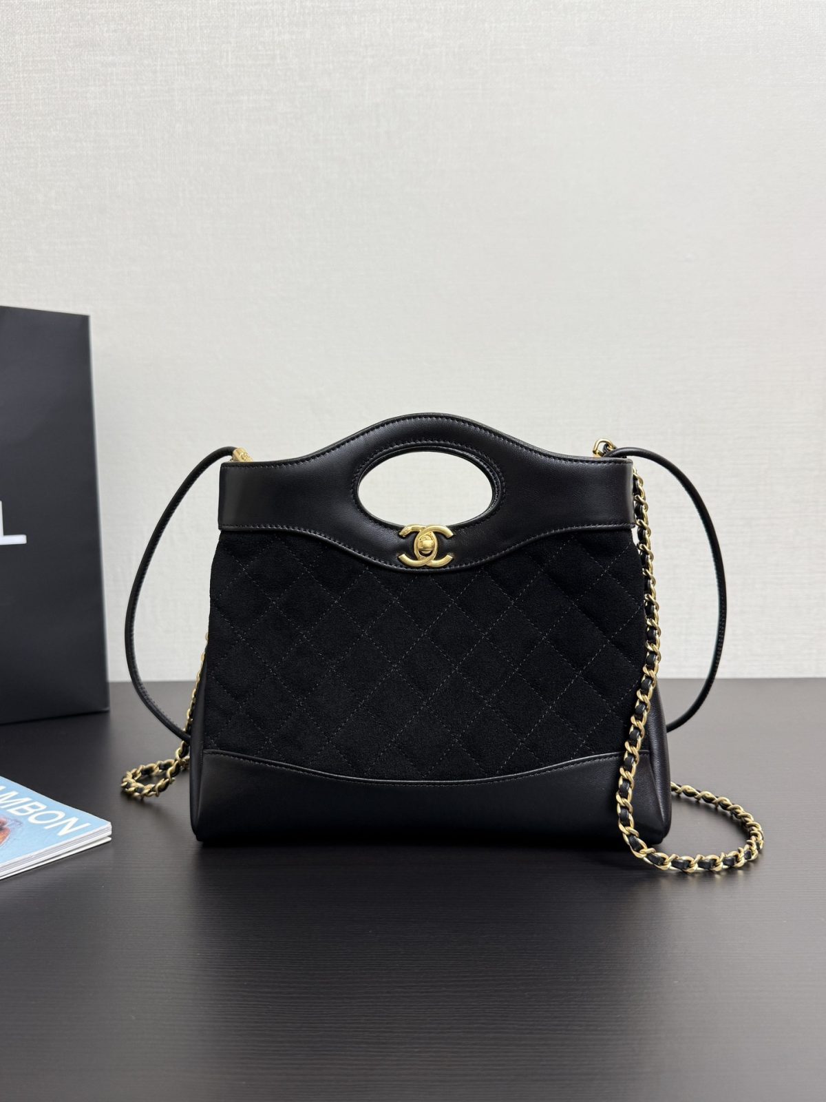 Chanel 31Bag - Image 1