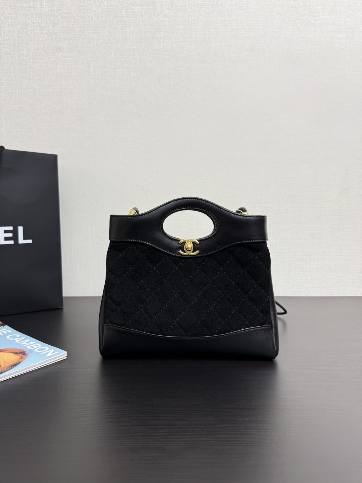 Chanel 31Bag - Image 2