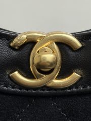Chanel 31Bag - Image 4