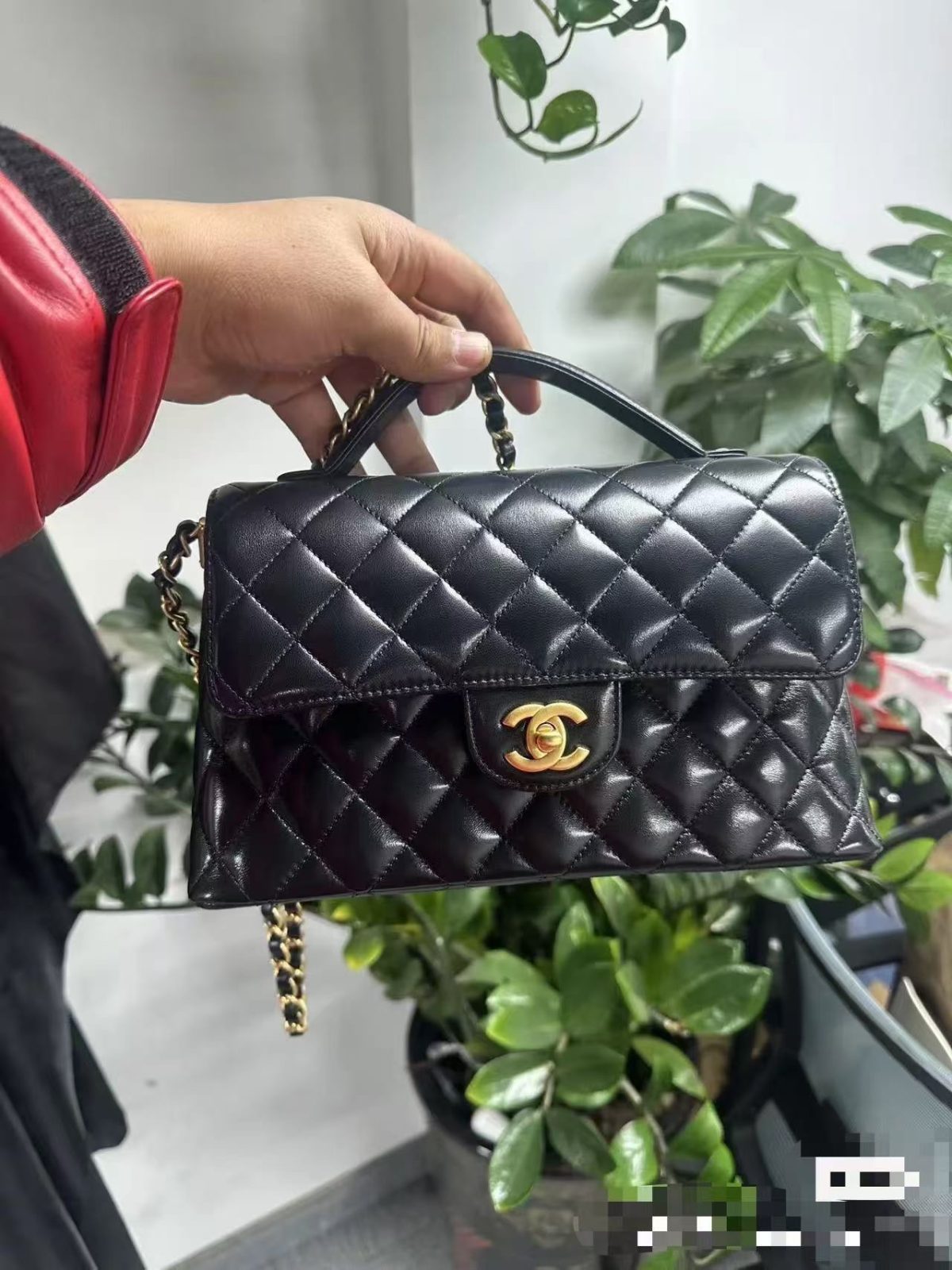 Chanel Kelly Handbag - Image 3
