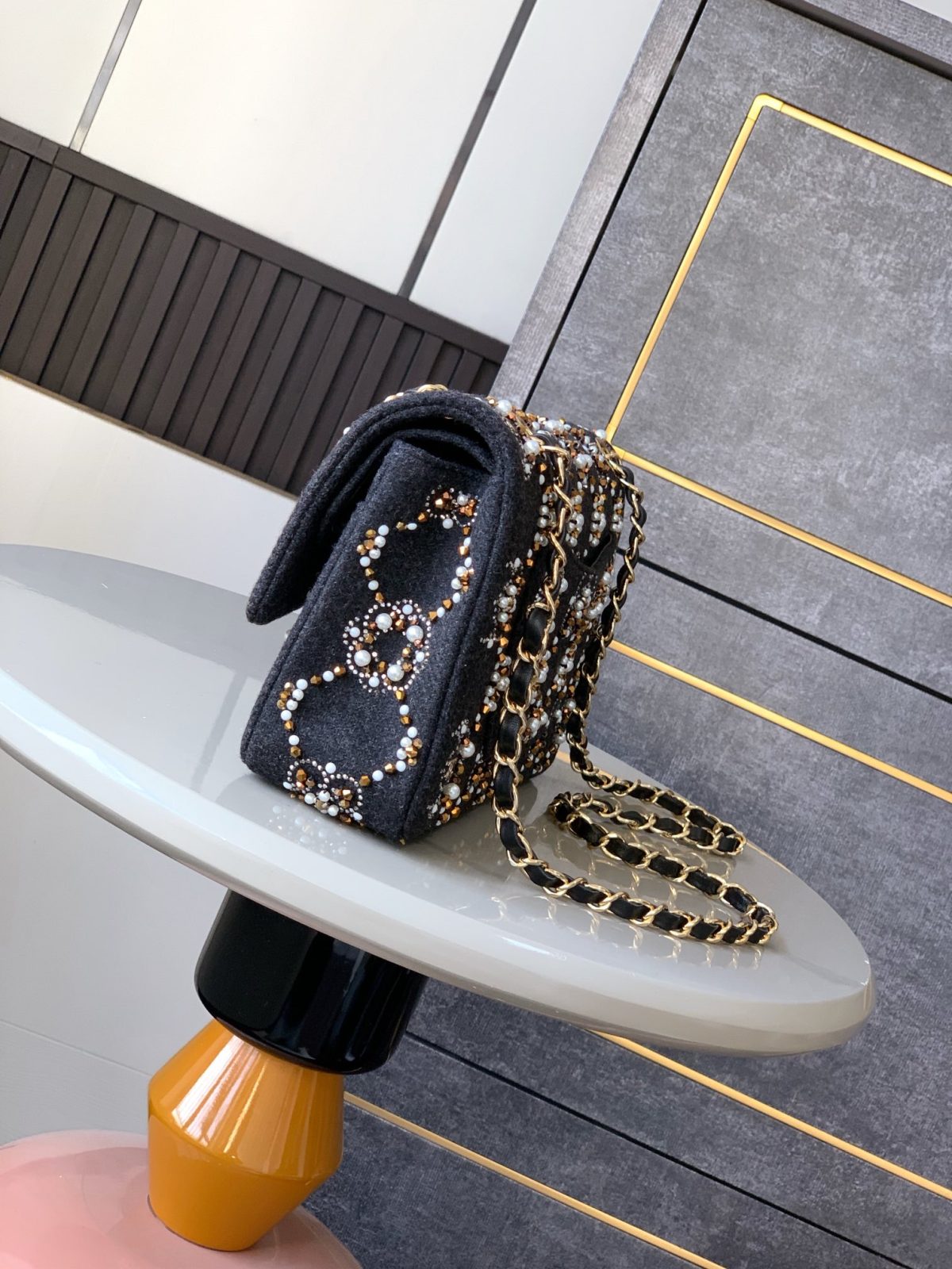 Chanel Classic Flap Bag - Image 4