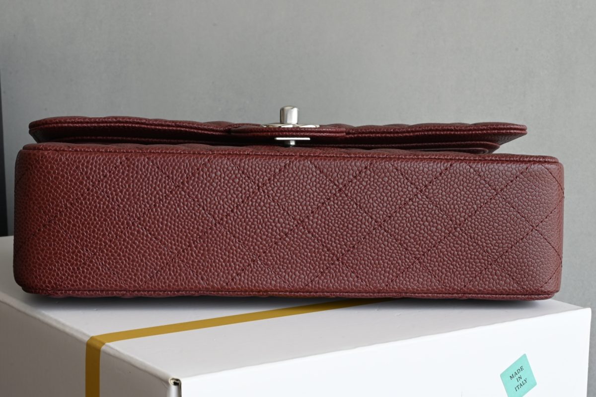Chanel Classic Flap Bag - Image 3