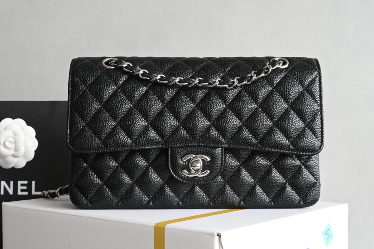 Chanel Classic Flap Bag - Image 2