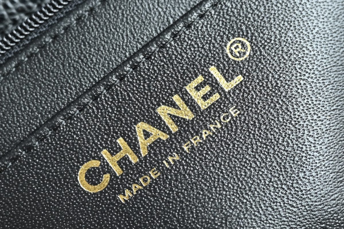 Chanel Classic Flap Mini Bag - Image 10