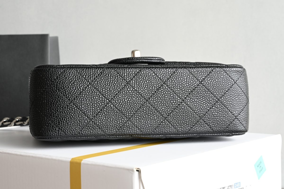 Chanel Classic Flap Mini Bag - Image 4